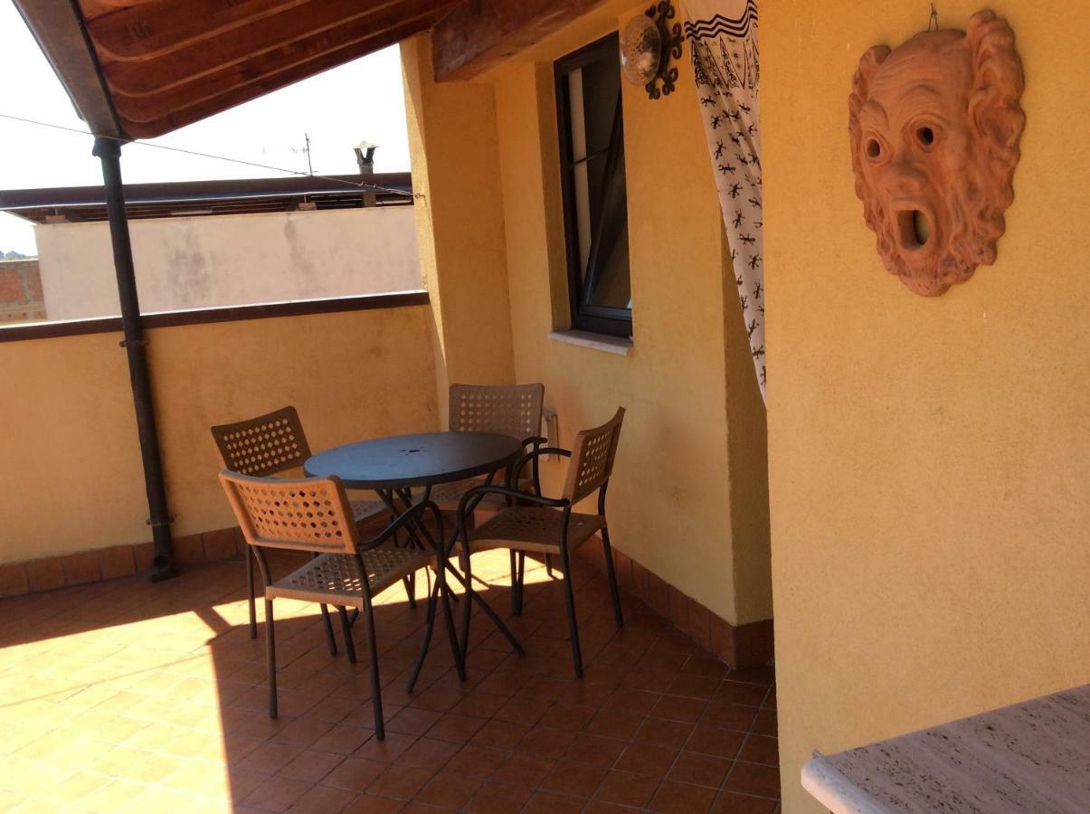 B&B Domus Candida Calatabiano Buitenkant foto